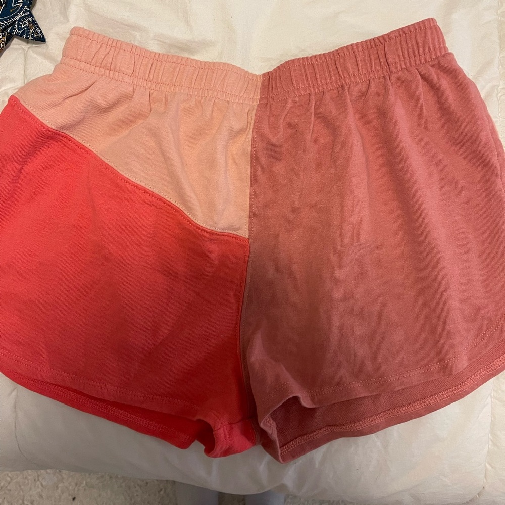 Block pattern shorts - Picture 5 of 6